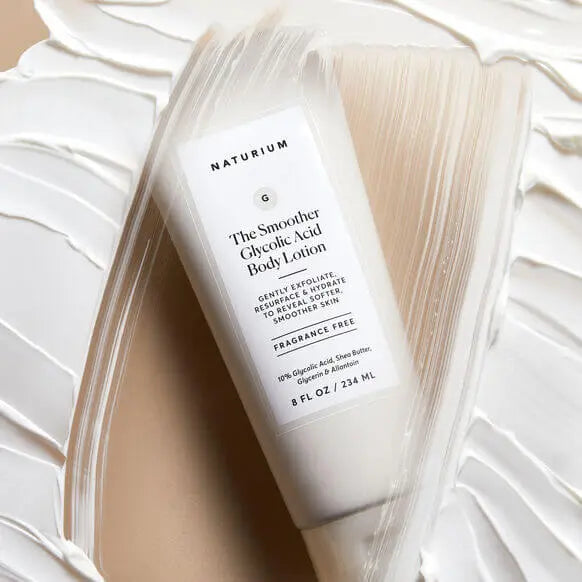 Naturium The Smoother - Lotion Corporelle Exfoliante à l'Acide Glycolique - 234ml SkinGard